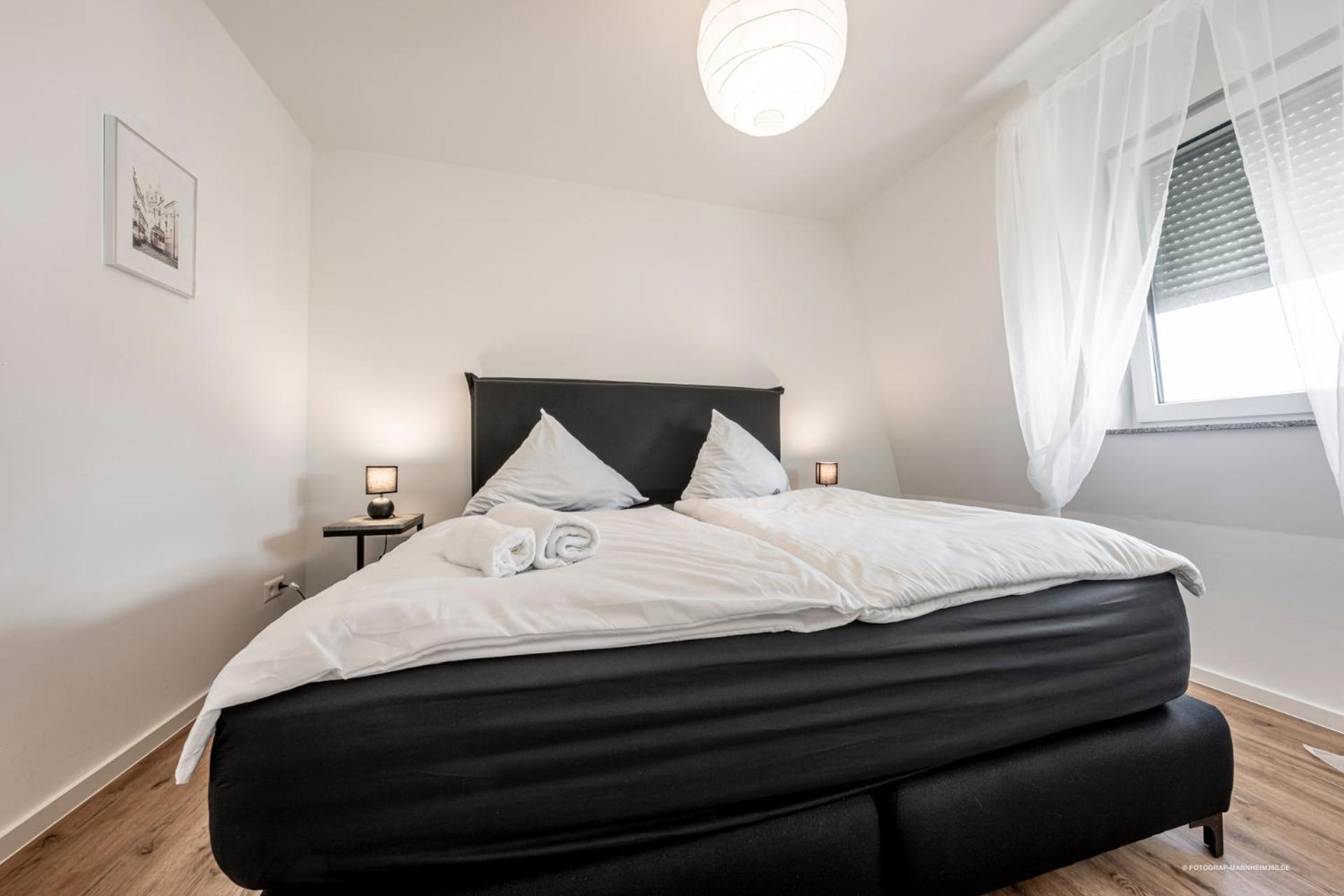 Xxl Design-Appartement Artdesign - 8 Pers - Naehe Speyer Mannheim Heidelberg 霍根海姆 外观 照片